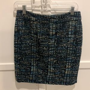 Ann Taylor tweed pencil skirt. Size 4P